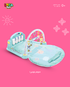 ثلاثة في واحد: بساط، قوس ألعاب قابل للفصل، وبيانو يعمل بالرّكل أو اللمس، مساحة أكبر